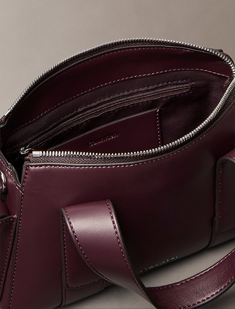 Calvin Klein Kırmızı Renkli Kadın Webbing Stap Pocket Çapraz Çanta