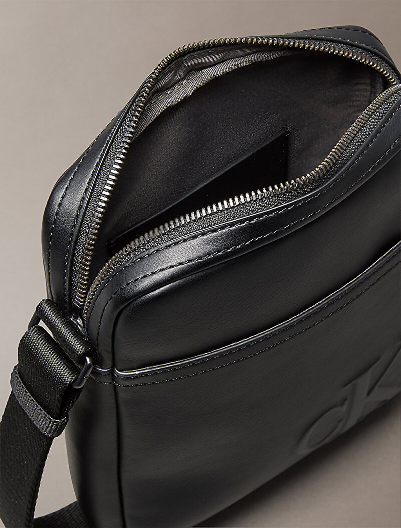 Calvin Klein Siyah Renkli Erkek Bold Ck Çapraz Çanta