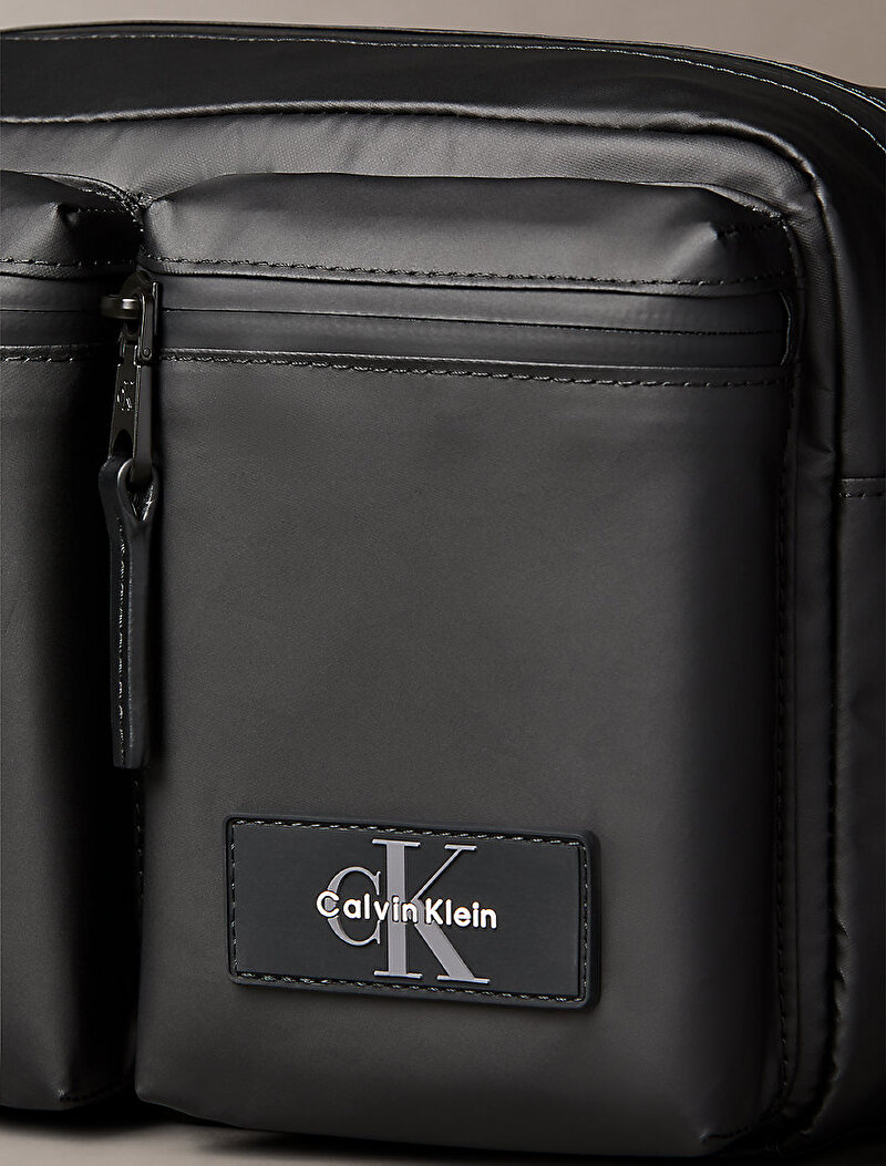 Calvin Klein Siyah Renkli Erkek Utility Pocket Camera Çanta