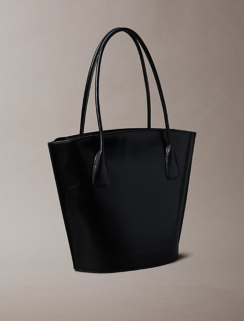 Calvin Klein Siyah Renkli Kadın CK Medium Tote Çanta