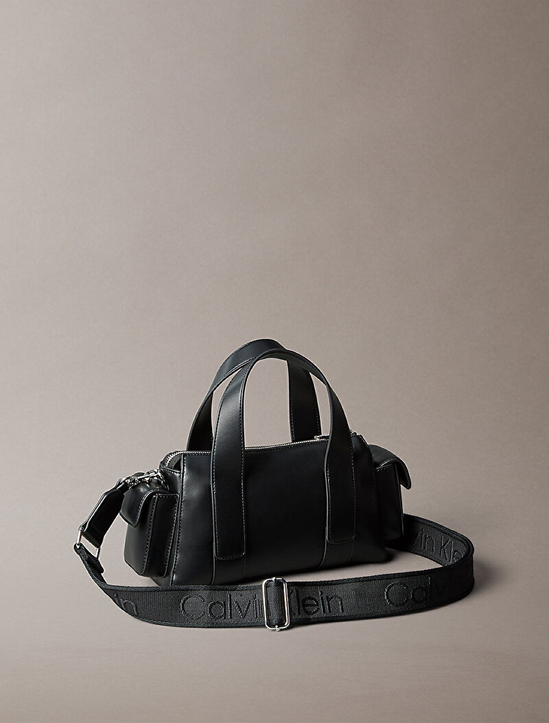 Calvin Klein Siyah Renkli Kadın Webbing Stap Pocket Çapraz Çanta