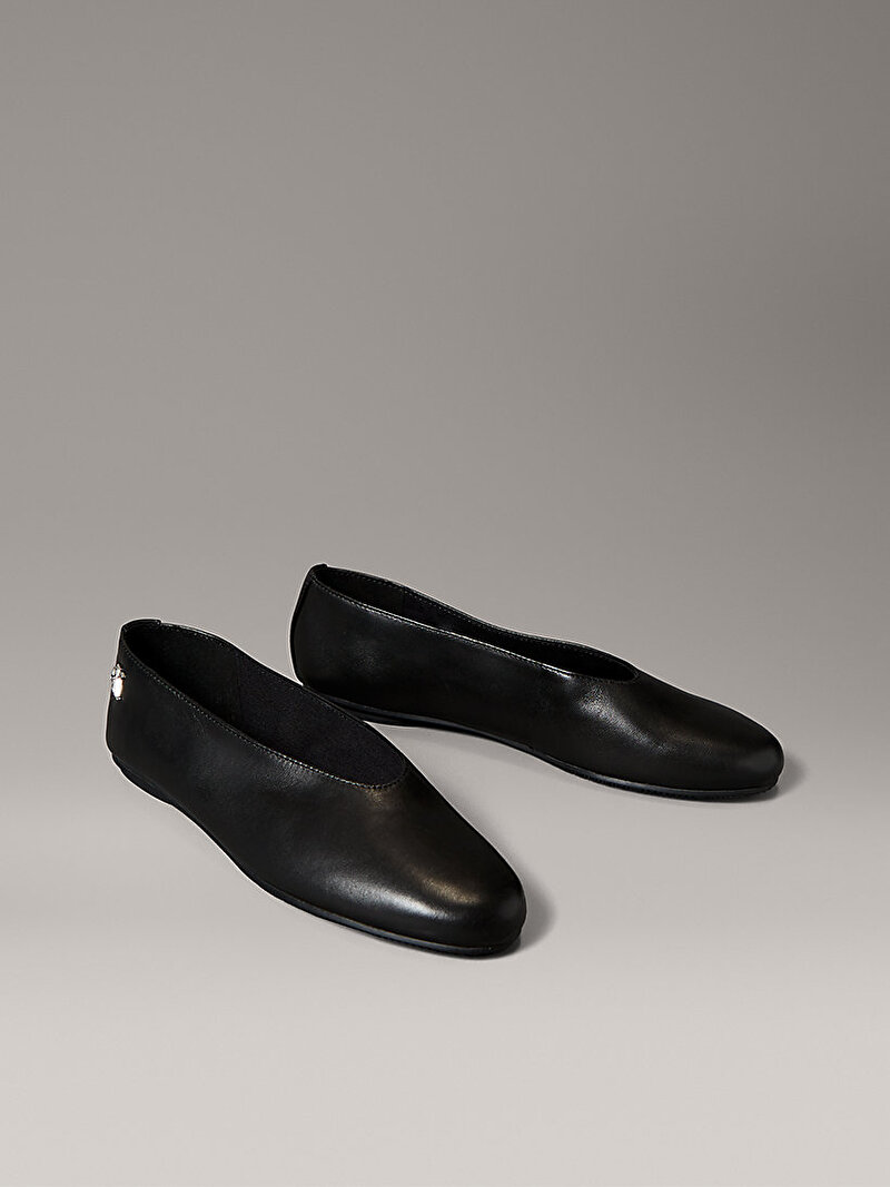 Calvin Klein Siyah Renkli Kadın Round Babet