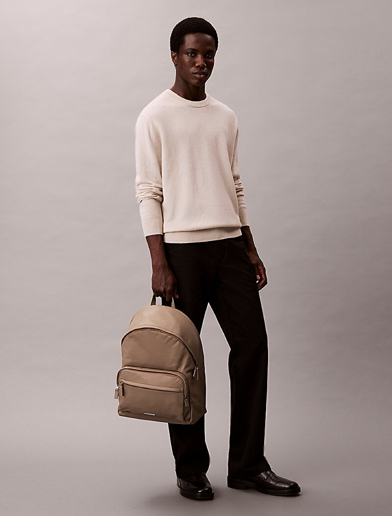 Calvin Klein Bej Renkli Erkek Sleek Round Sırt Çantası