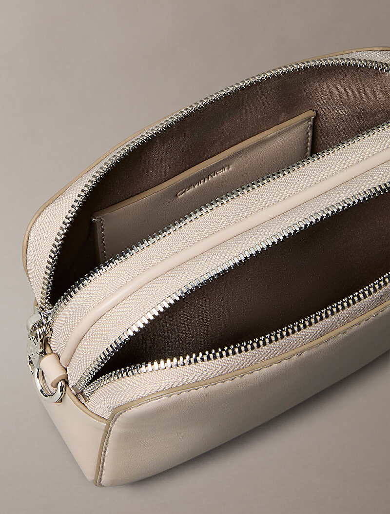 Calvin Klein Bej Renkli Kadın Webbing Double Strap Çapraz Çanta