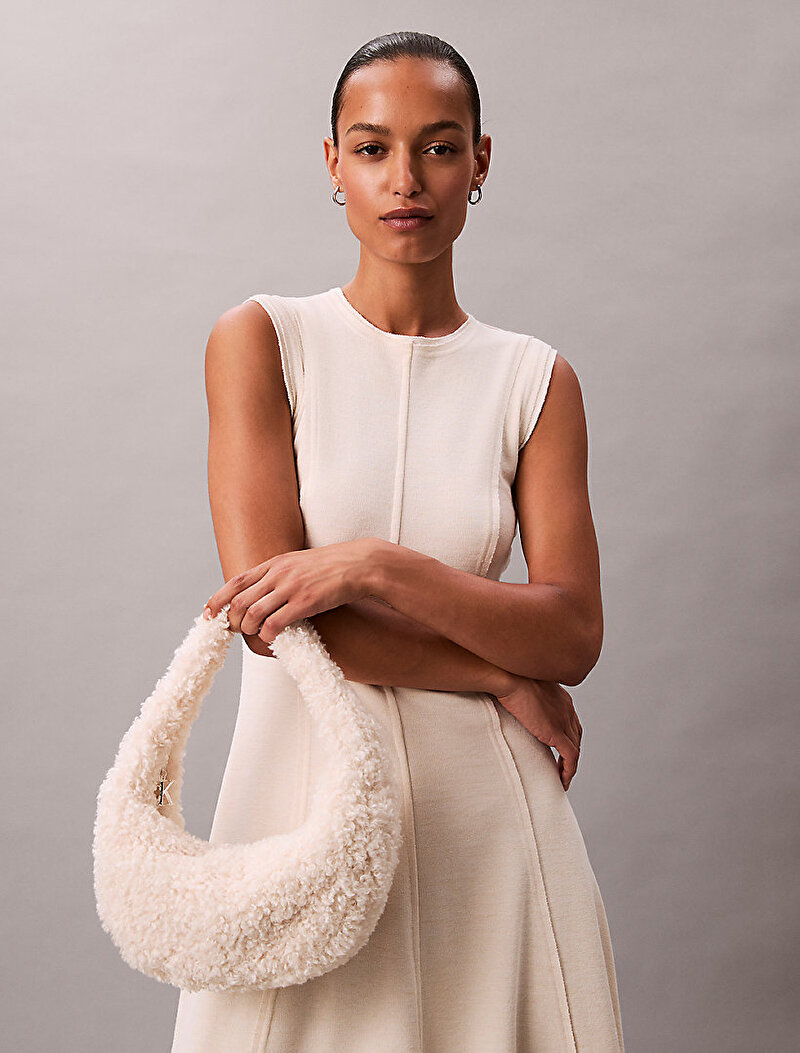 Calvin Klein Beyaz Renkli Kadın Sherpa Zip Puller Çapraz Çanta