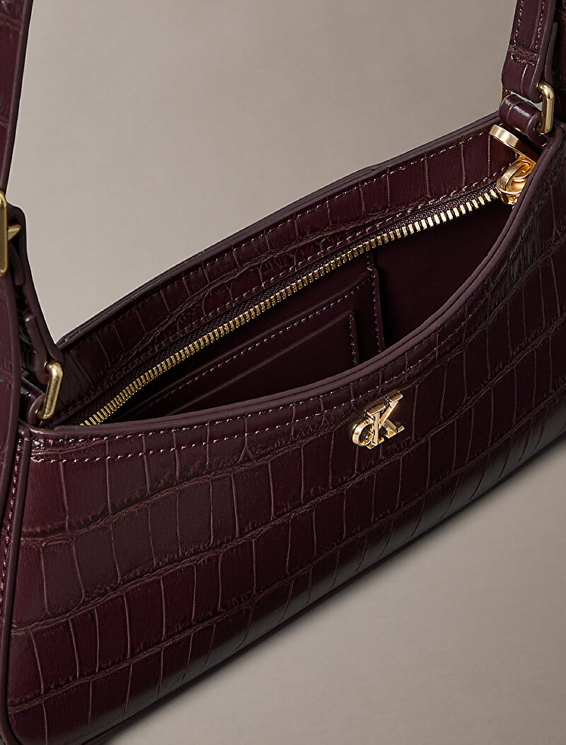 Calvin Klein Kırmızı Renkli Kadın CK Croc Small Omuz Çantası