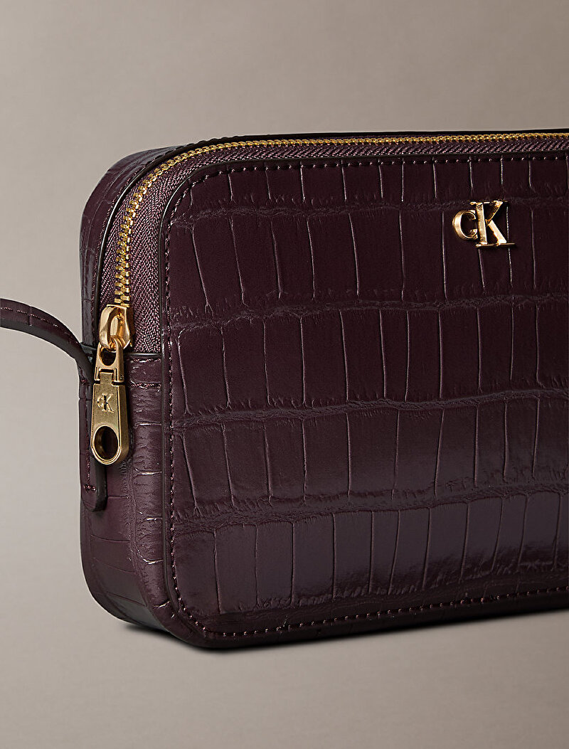 Calvin Klein Kırmızı Renkli Kadın CK Croc Camera Çanta