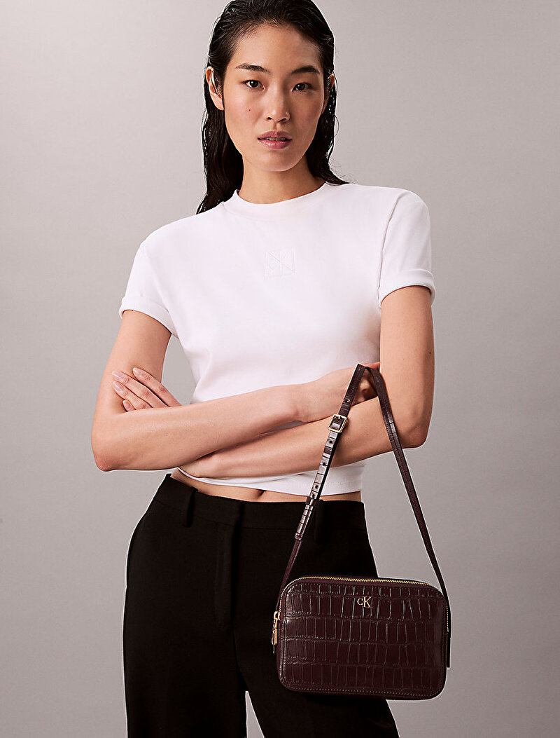 Calvin Klein Kırmızı Renkli Kadın CK Croc Camera Çanta