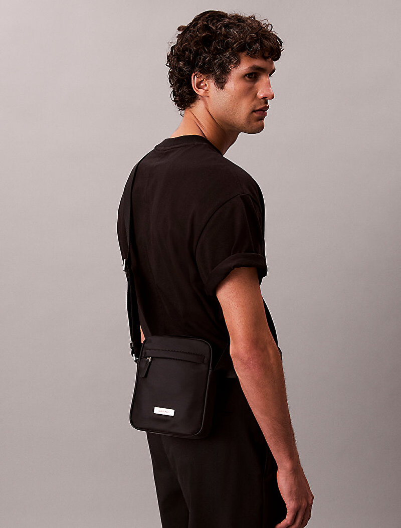 Calvin Klein Siyah Renkli Erkek Sleek Reporter Çanta
