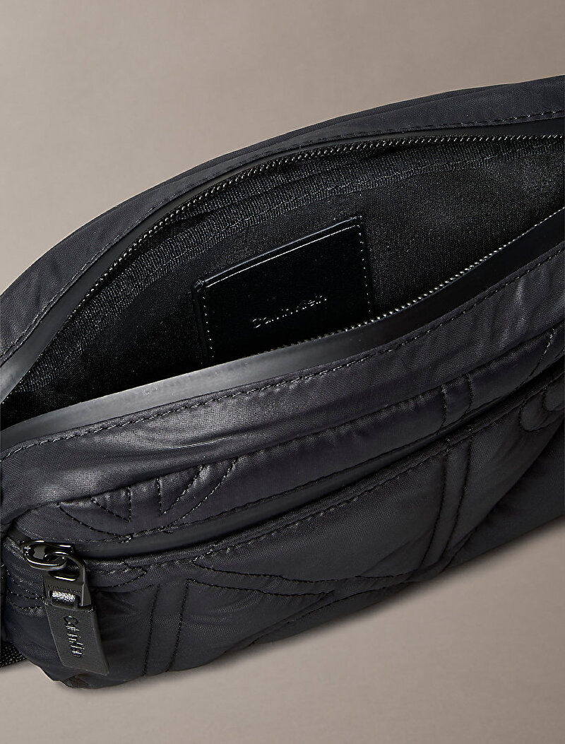 Calvin Klein Siyah Renkli Erkek Puffer Camera Çanta
