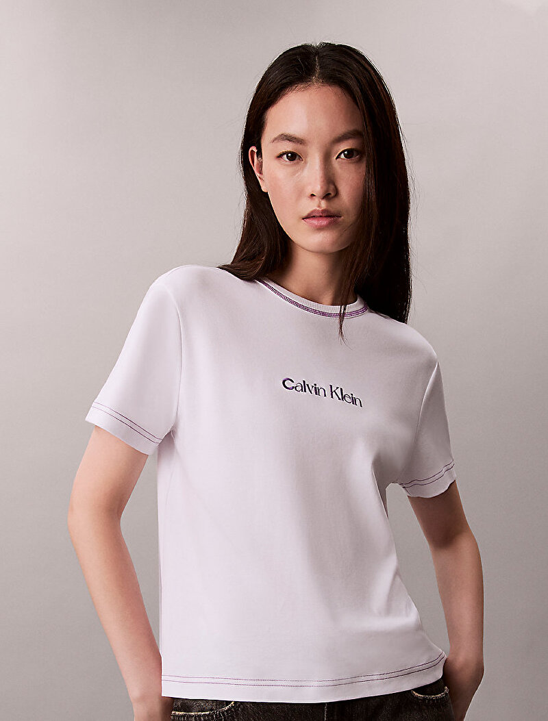 Calvin Klein Beyaz Renkli Kadın Fitted Interlock T-shirt