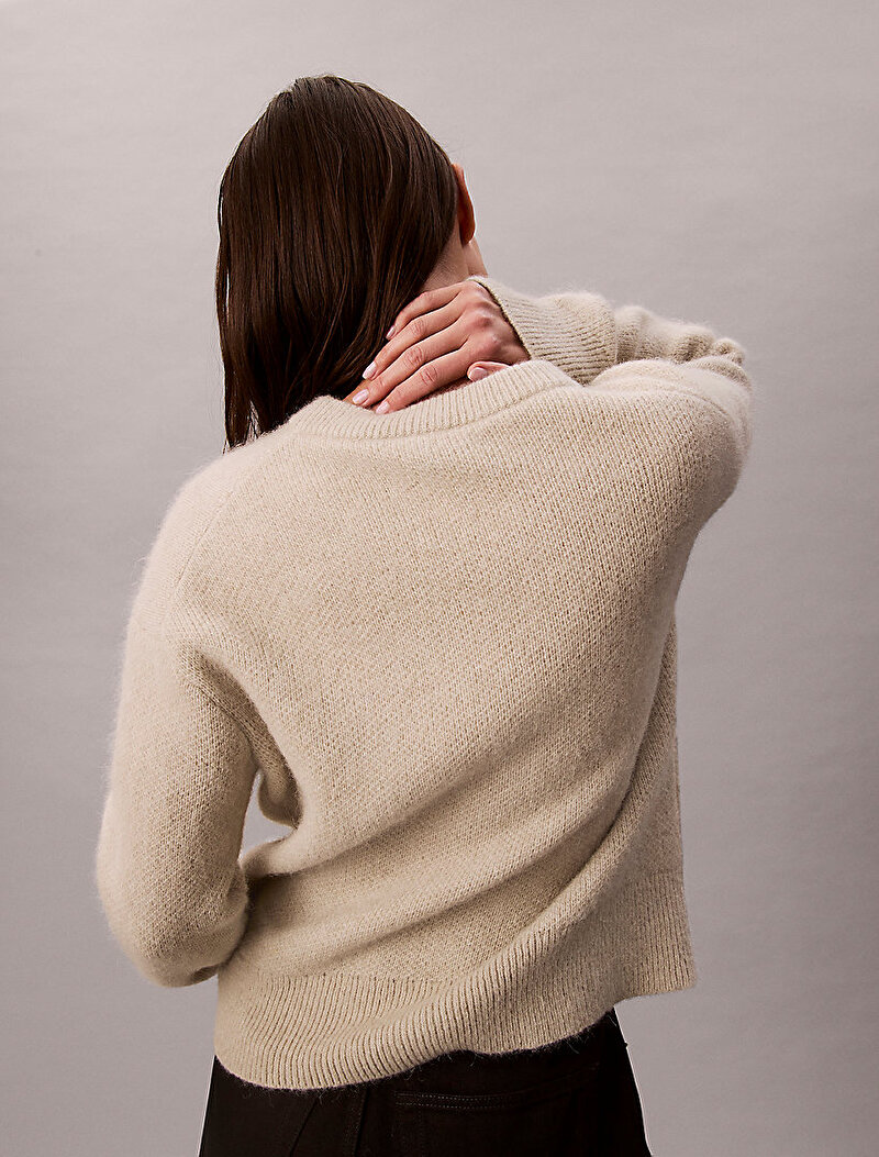 Calvin Klein Bej Renkli Kadın Alpaca Logo Kazak