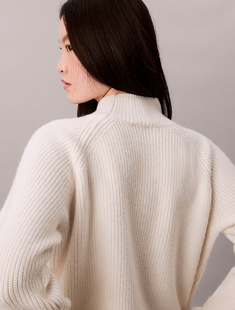 Calvin Klein Beyaz Renkli Kadın Woolen Stitch Kazak