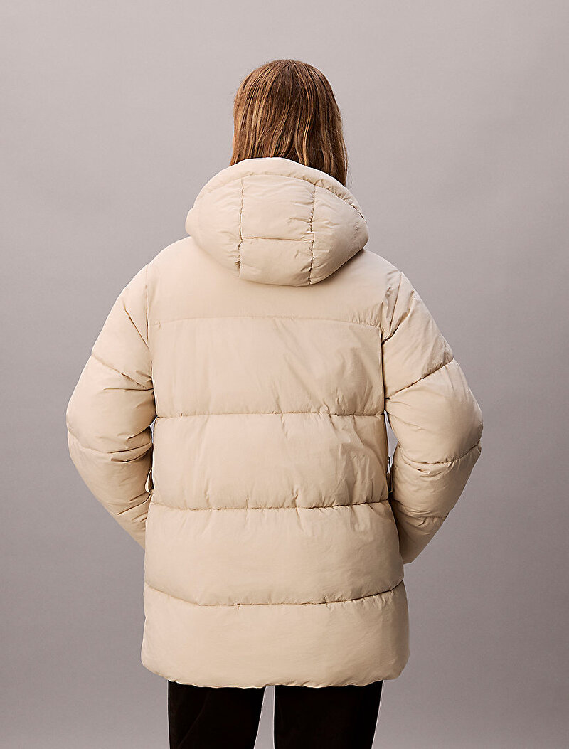 Calvin Klein Bej Renkli Kadın Essential Midweight Puffer Mont