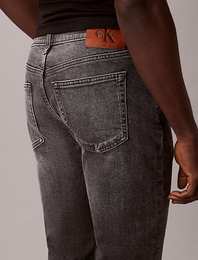 Calvin Klein Gri Renkli Erkek Slim Taper Hearst Jean Pantolon