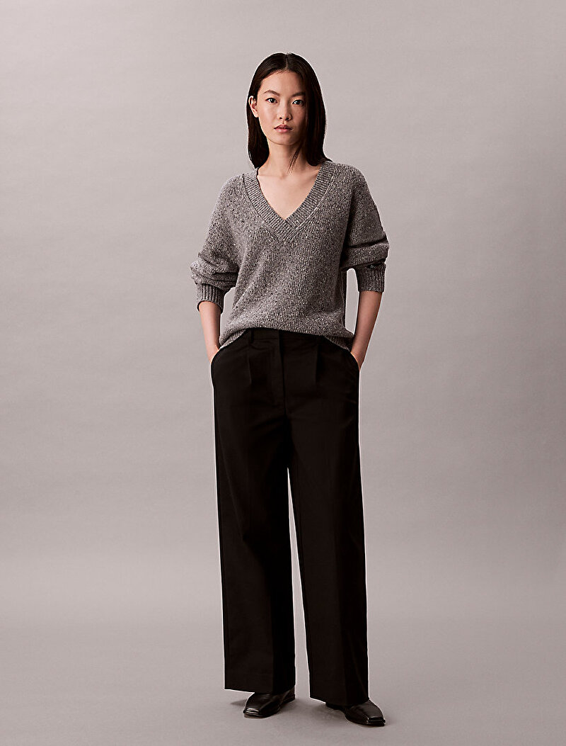 Calvin Klein Gri Renkli Kadın Chunky Neps V Yaka Kazak