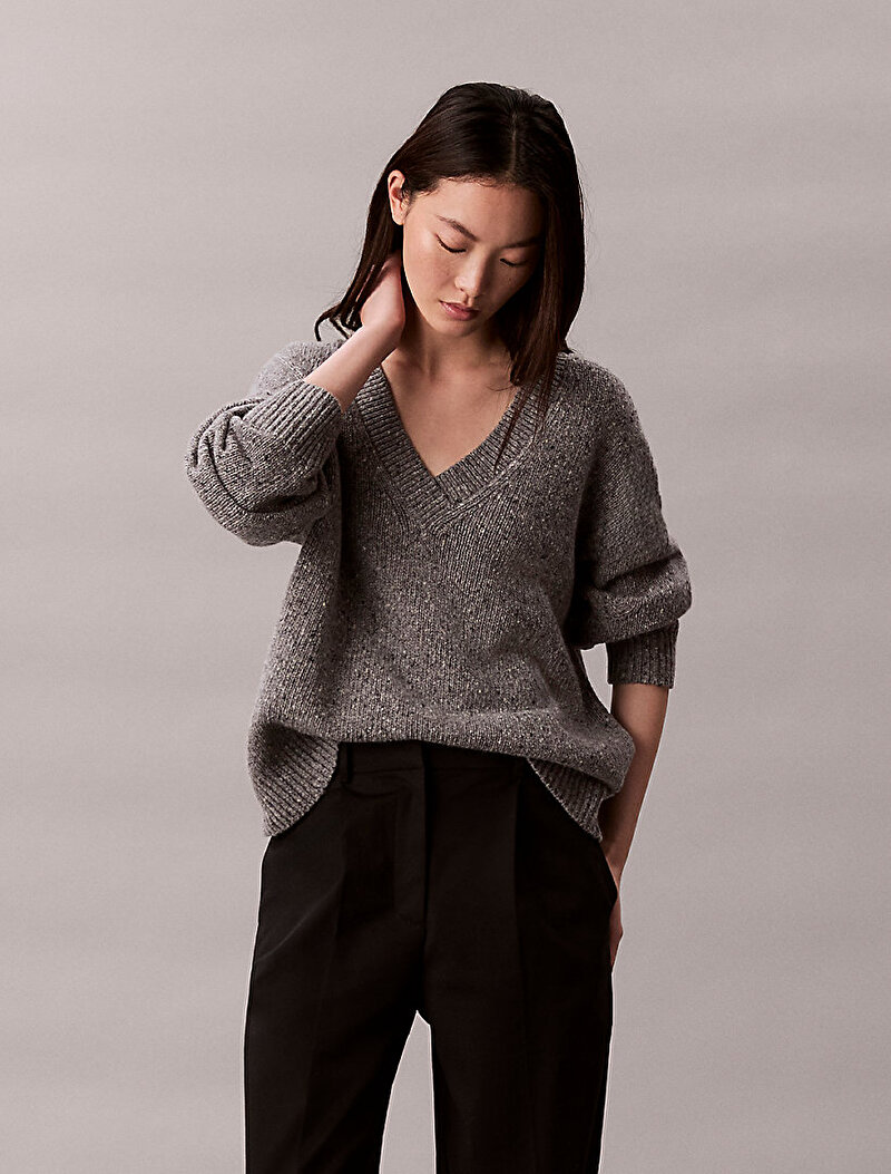 Calvin Klein Gri Renkli Kadın Chunky Neps V Yaka Kazak