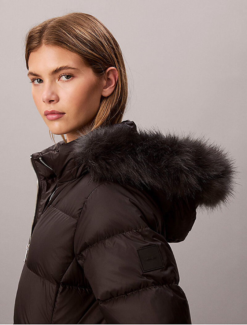 Calvin Klein Siyah Renkli Kadın Mid Down Puffer Mont