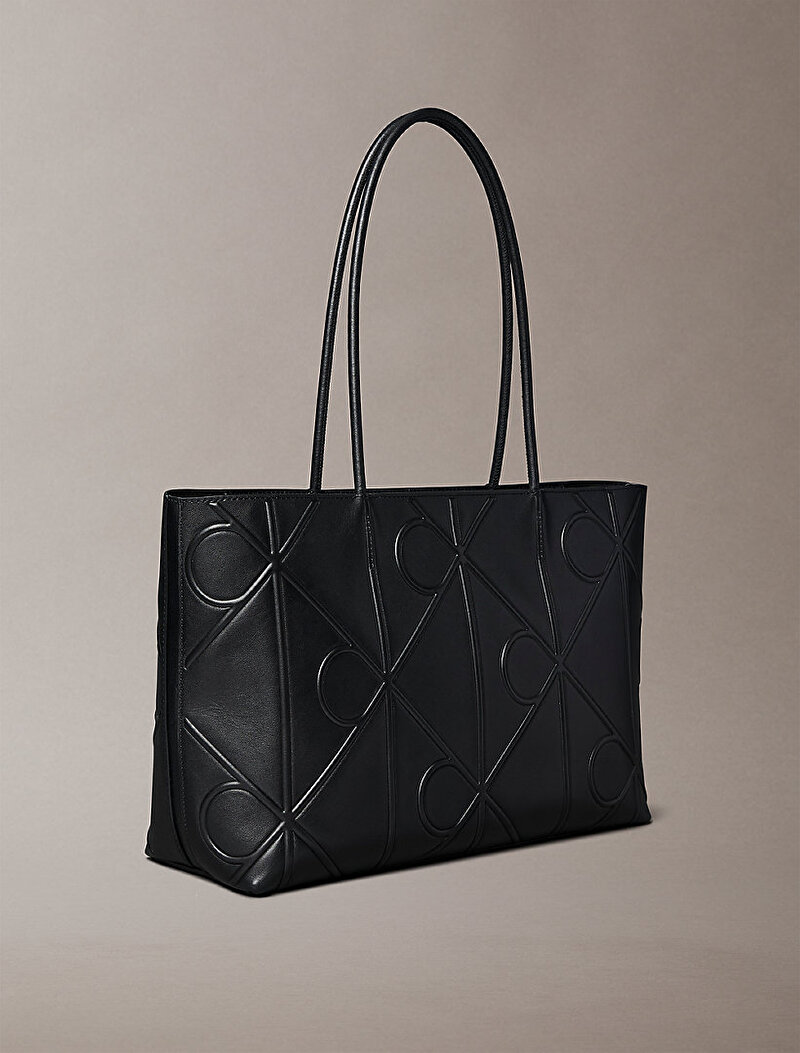 Calvin Klein Siyah Renkli Kadın Eemblem Embossed Tote Çanta