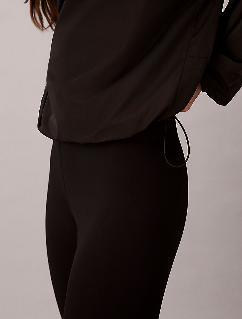 Calvin Klein Siyah Renkli Kadın Tech Pull On Lightweight Ceket