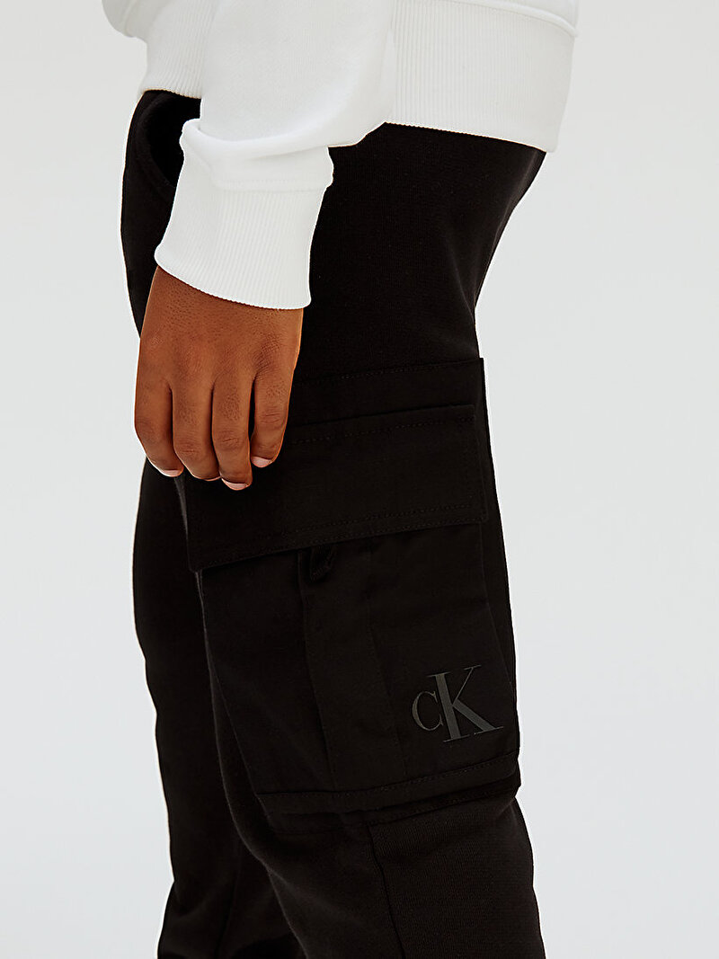 Calvin Klein Siyah Renkli Erkek Çocuk Contrast Pocket Eşofman Altı