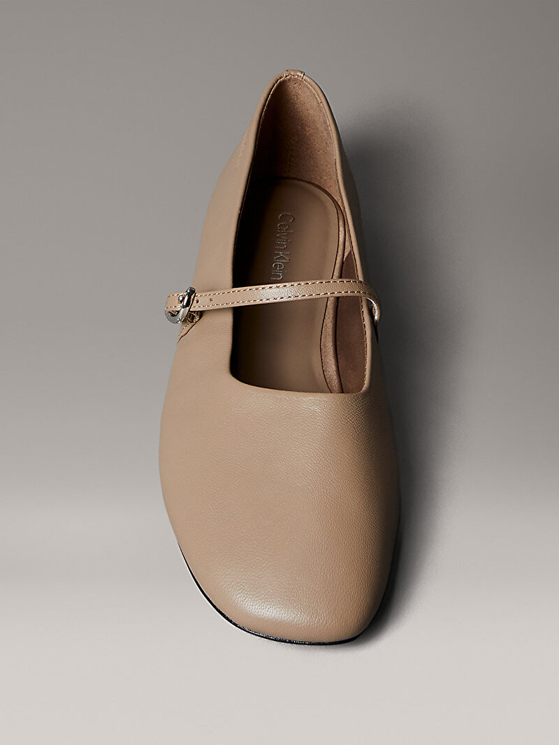 Calvin Klein Bej Renkli Kadın Oblique Babet