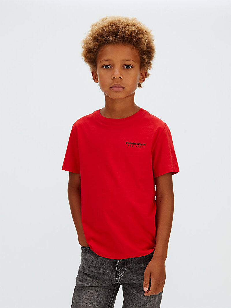 Calvin Klein Kırmızı Renkli Erkek Çocuk Minimal Logo T-shirt
