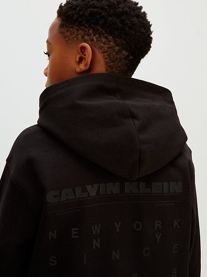 Calvin Klein Siyah Renkli Erkek Çocuk Relaxed Back Hoodie