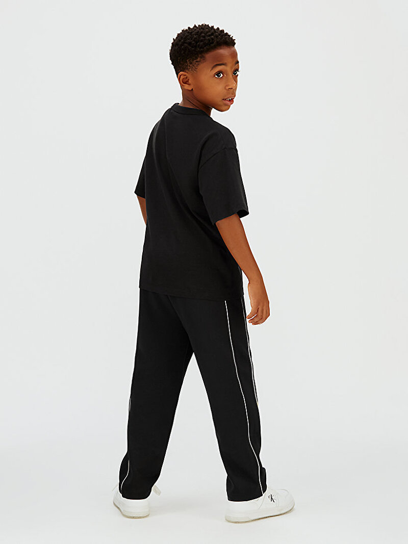 Calvin Klein Siyah Renkli Erkek Çocuk Varsity Graphic T-shirt