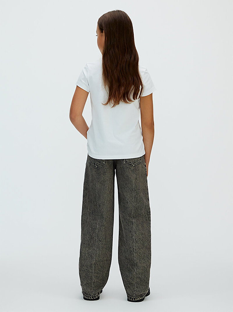 Calvin Klein Beyaz Renkli Kız Çocuk Signature T-shirt