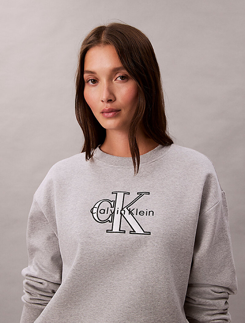 Calvin Klein Gri Renkli Kadın Foil Monologo Sweatshirt