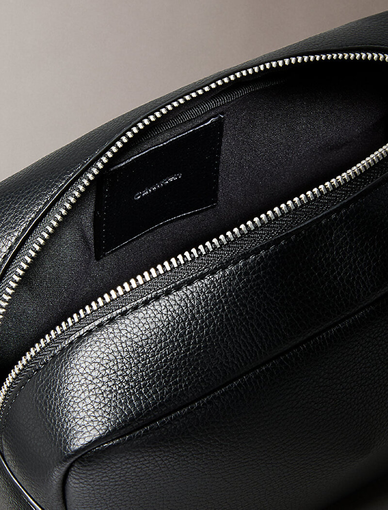 Calvin Klein Siyah Renkli Erkek Cargo Dop Washbag