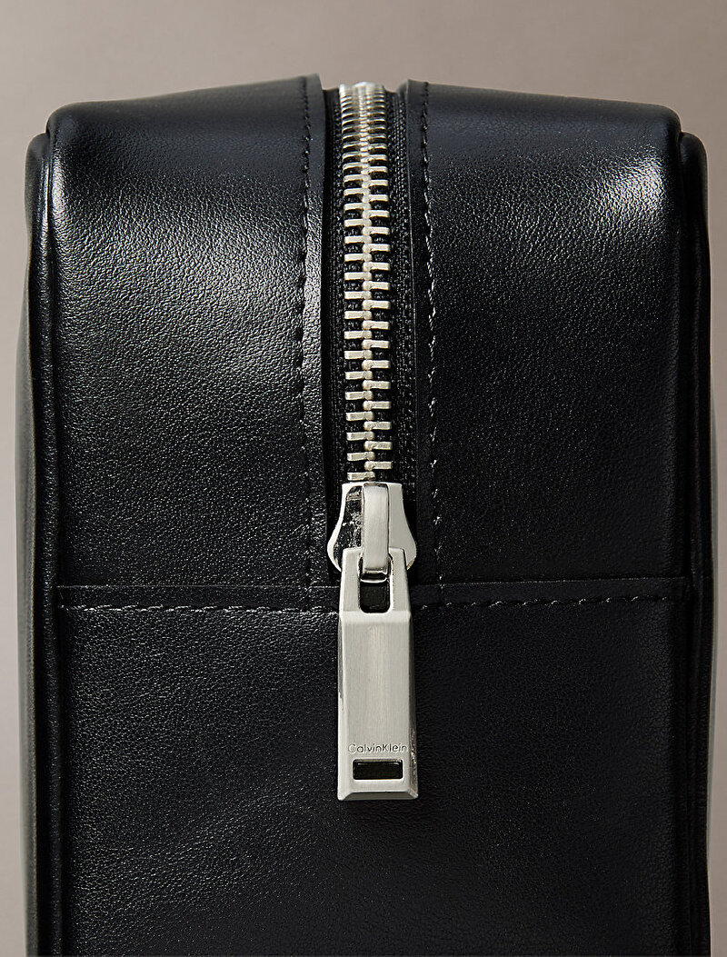 Calvin Klein Siyah Renkli Erkek Cargo Dop Washbag