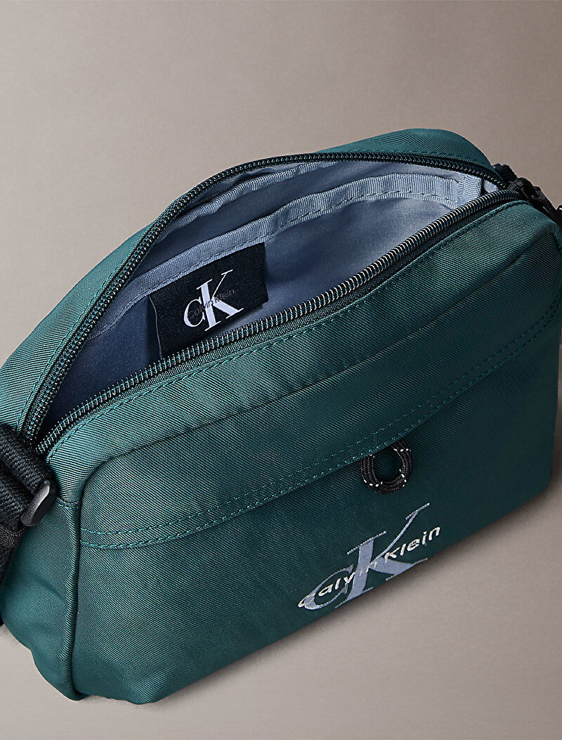 Calvin Klein Yeşil Renkli Erkek Bold Camera Çanta