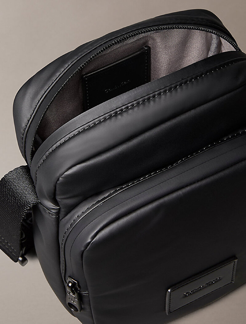 Calvin Klein Siyah Renkli Erkek Puffer Utility Reporter Çanta