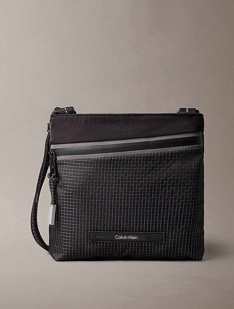 Calvin Klein Siyah Renkli Erkek Striped Utility Çapraz Çanta
