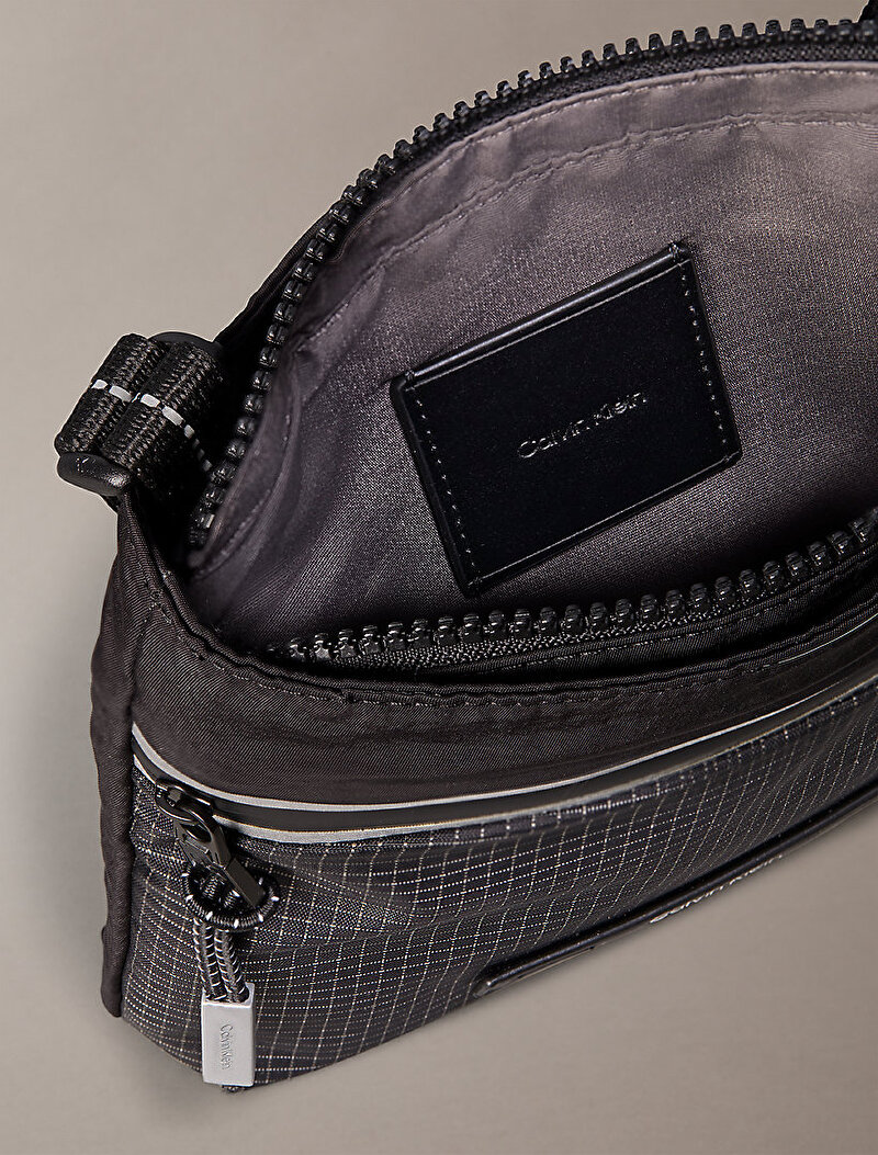 Calvin Klein Siyah Renkli Erkek Striped Utility Çapraz Çanta