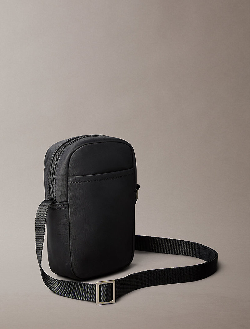 Calvin Klein Siyah Renkli Erkek Sleek Slim Çapraz Çanta