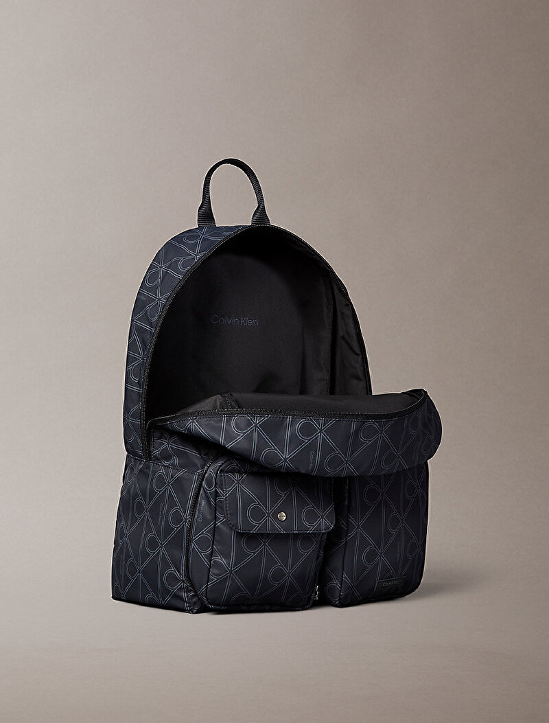 Calvin Klein Siyah Renkli Erkek Printed Emblem Sırt Çantası