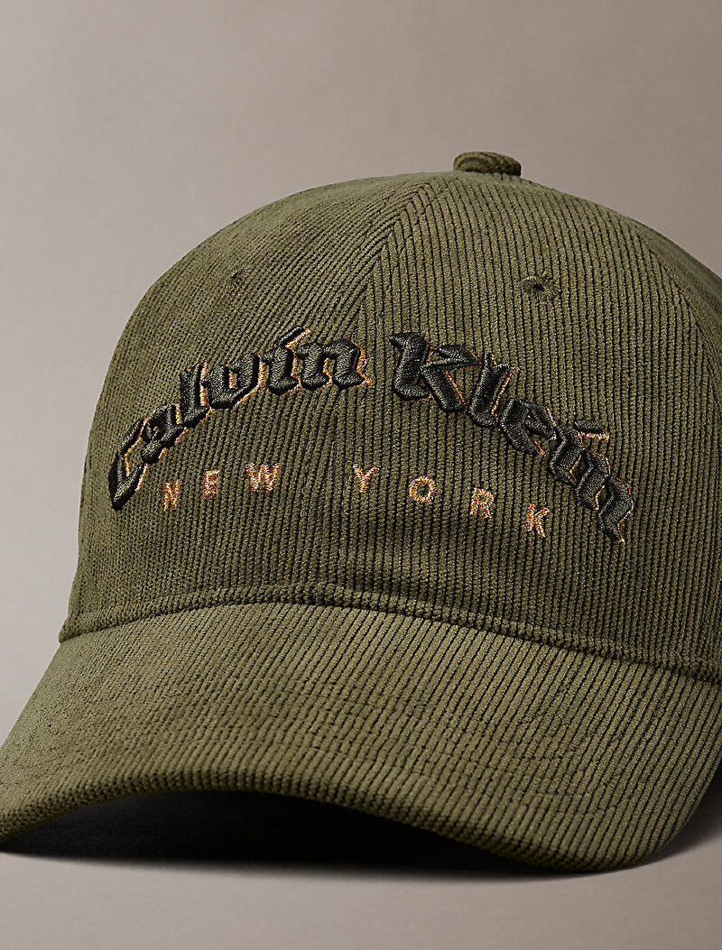 Calvin Klein Yeşil Renkli Erkek Corduroy Graphic Şapka