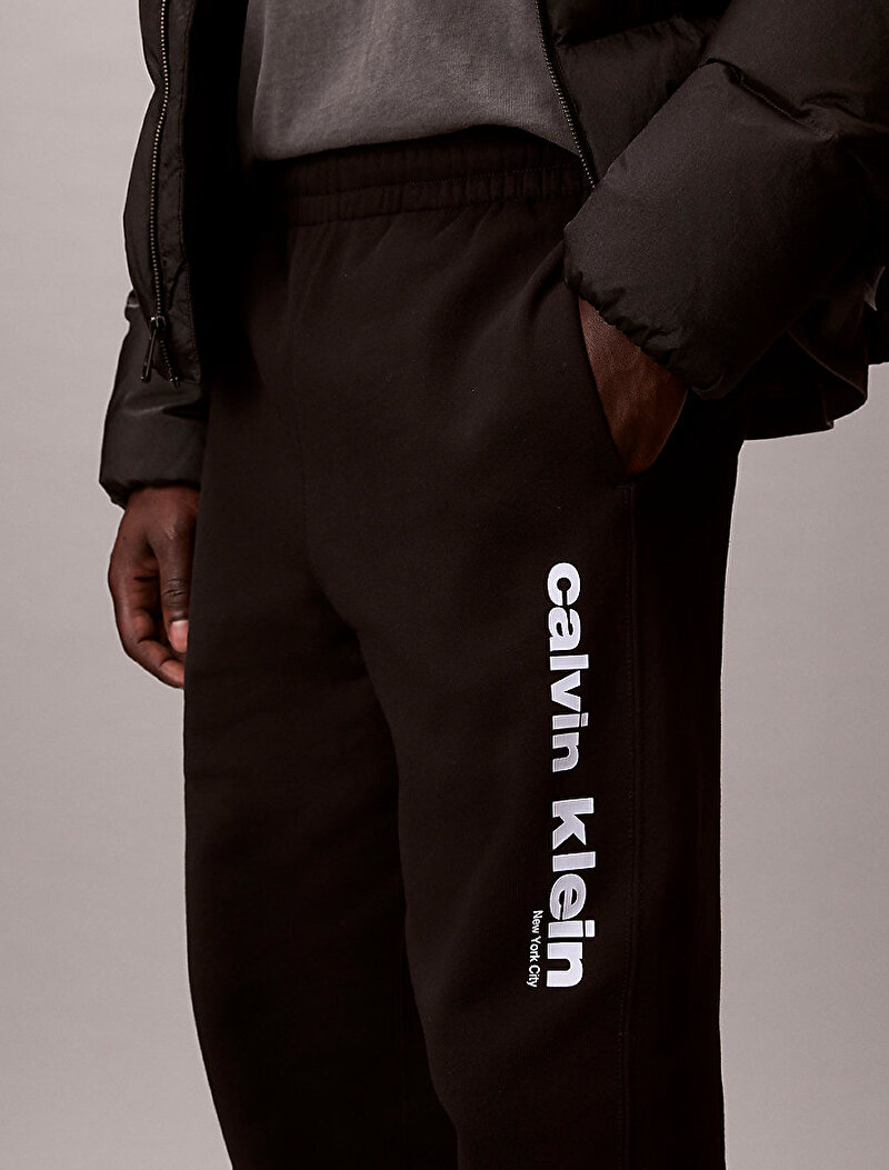Calvin Klein Siyah Renkli Erkek Retro Graphic Jogger Eşofman Altı