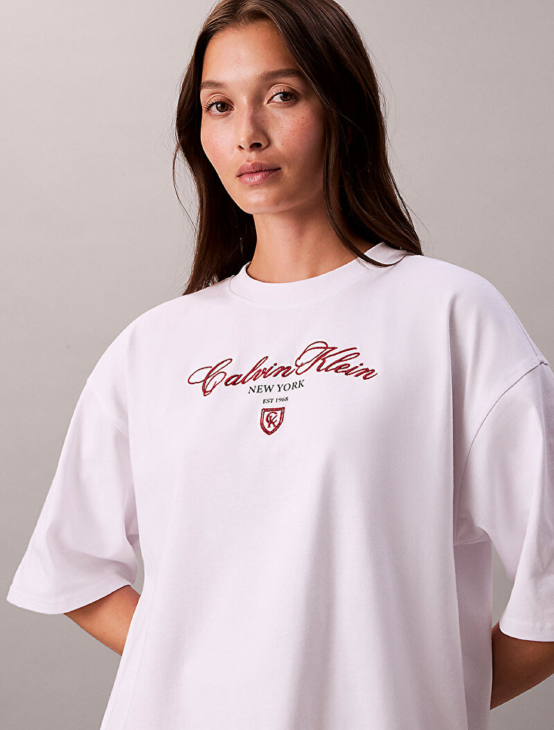Calvin Klein Beyaz Renkli Kadın Oversize T-shirt