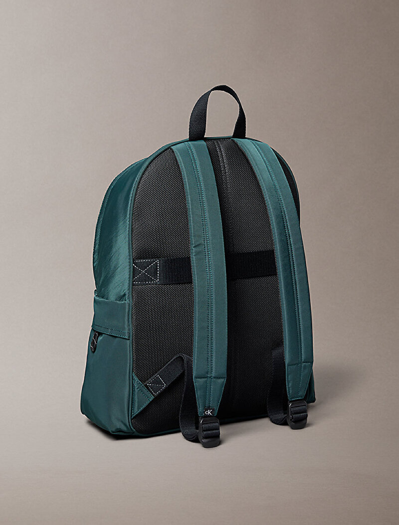 Calvin Klein Yeşil Renkli Erkek Bold Round Sırt Çantası