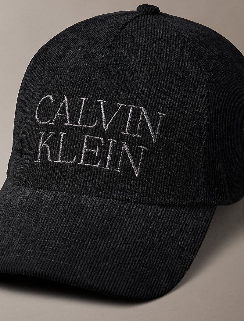 Calvin Klein Siyah Renkli Erkek Corduroy Graphic Şapka