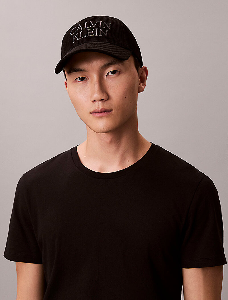 Calvin Klein Siyah Renkli Erkek Corduroy Graphic Şapka