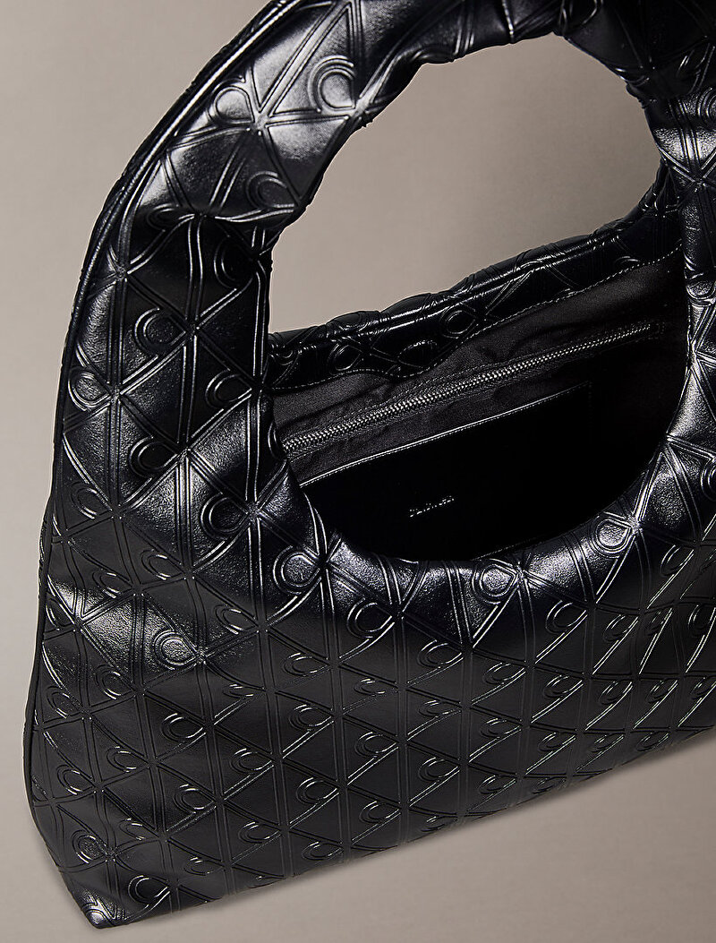 Calvin Klein Siyah Renkli Kadın Emblem Aop Puffer Omuz Çantası