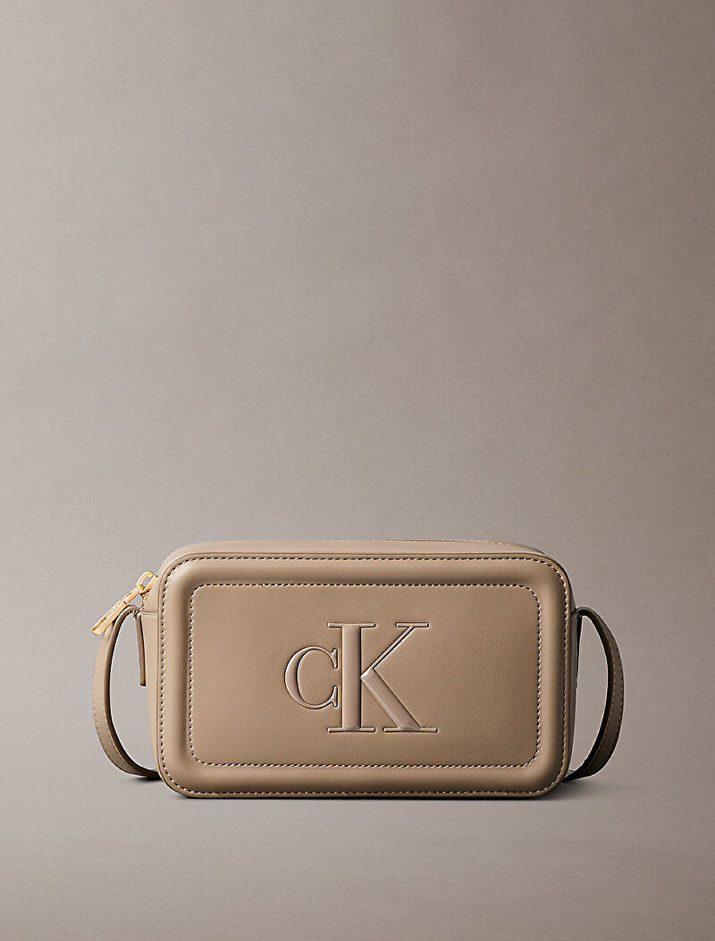 Calvin Klein Bej Renkli Kadın Bold Ck Camera Çantası