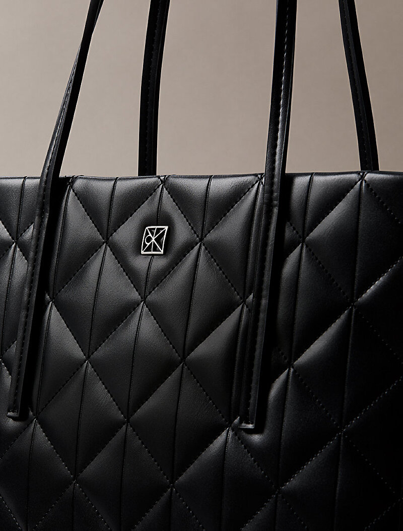 Calvin Klein Siyah Renkli Kadın Quilted Small Tote Çanta