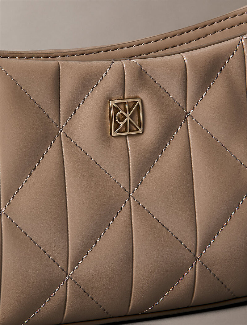 Calvin Klein Bej Renkli Kadın Quilted Small Omuz Çantası