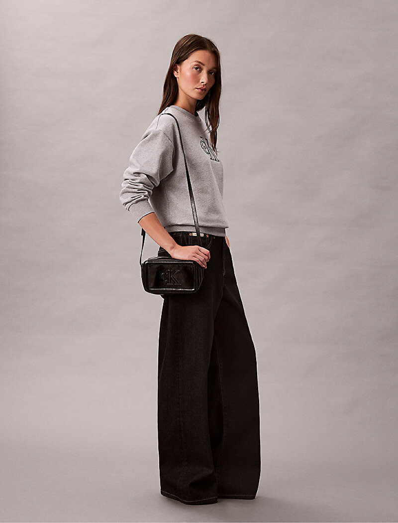 Calvin Klein Siyah Renkli Kadın Bold Ck Metallic Camera Çantası